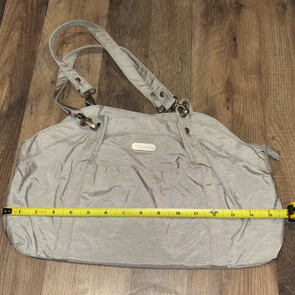 Baggallini Shoulder Purse - Picture 8 of 11